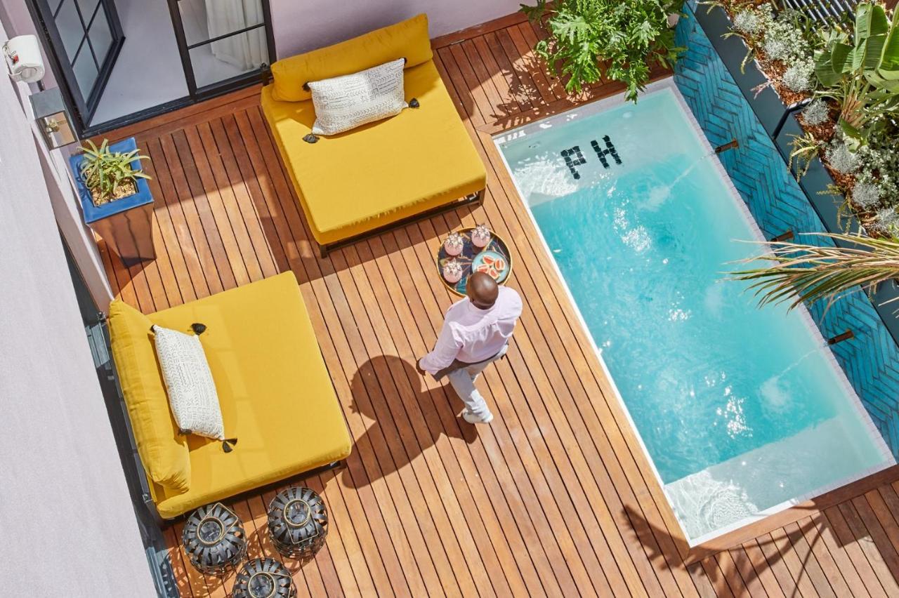 Pineapple House Boutique Hotel เคปทาวน์ ภายนอก รูปภาพ